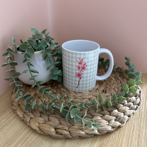 Single Cherry Blossom Mug with Light Green Buffalo Check Pattern